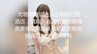 大叔给二婚小媳妇按摩来了兴致 俩人脱光操逼姿势还挺多