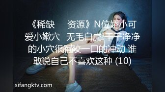  新人甜美妹子居家夫妻激情啪啪，穿上黑丝掰穴舔逼很享受，交舔屌硬了骑乘猛操内射