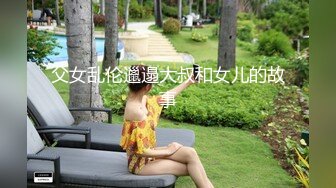   古风妆风情少妇露脸小奶妈，奶水充足颜值不错玩的嗨，听狼友指挥激情大秀