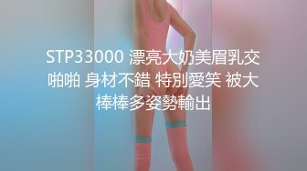 最新青春无敌！抖音风极品身材裸舞女王【E小姐】2024特辑，抖臀各种挑逗跳舞时胸部都快飘起来了，胸软爽至巅峰 (1)