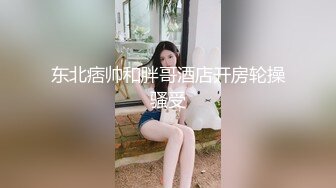 办公楼女厕全景偷拍聚餐喝酒的美女雪白的PP蹲着拉,拉了又吐