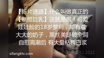 软软的小甜妹露脸直播跟狼友互动撩骚听指挥，奶子坚挺圆润有质感，掰开骚穴给狼友看特写