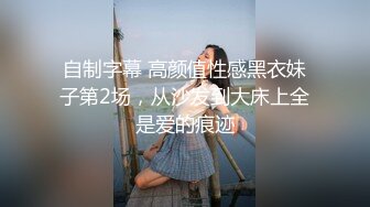 【新片速遞】 素颜女神露脸第一视角自慰，聊聊性经验，再和男友口交无套后入操逼